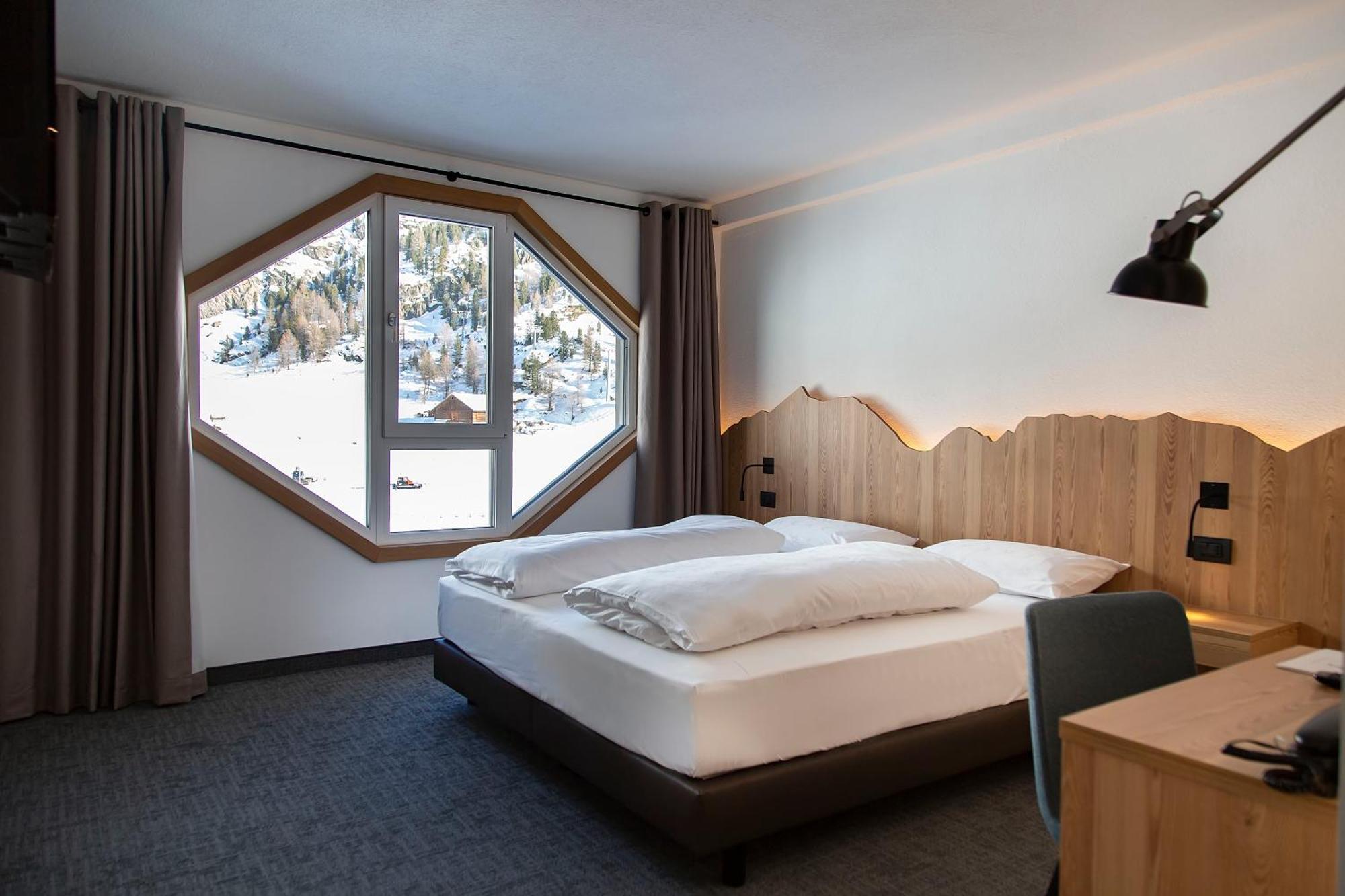 Blu Hotel Senales Zirm-Cristal มาโซคอร์โต ห้อง รูปภาพ